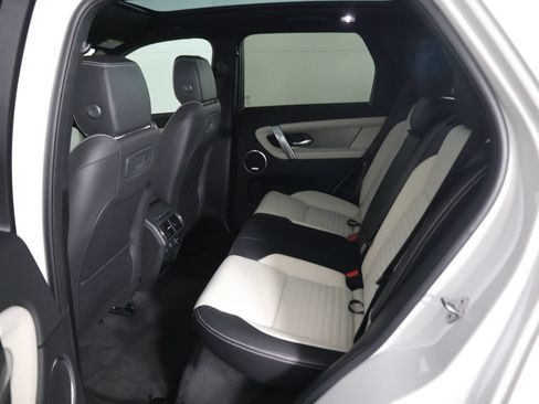 Certified 2025 Land Rover Discovery Sport Dynamic SE AWD/4WD image 23