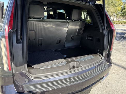 Used 2022 Cadillac Escalade Sport Platinum w/ Heavy-Duty Trailer Package image 12