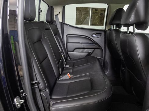 Used 2016 GMC Canyon SLT w/ Driver Alert Package AWD/4WD image 42