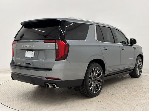 Used 2026 GMC Yukon Denali Ultimate AWD/4WD image 9