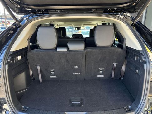 Used 2025 MAZDA CX-90 3.3 Turbo w/ Preferred Package image 37