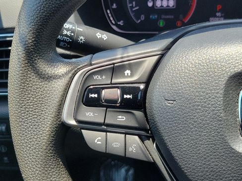 Certified 2022 Honda Accord LX image 24