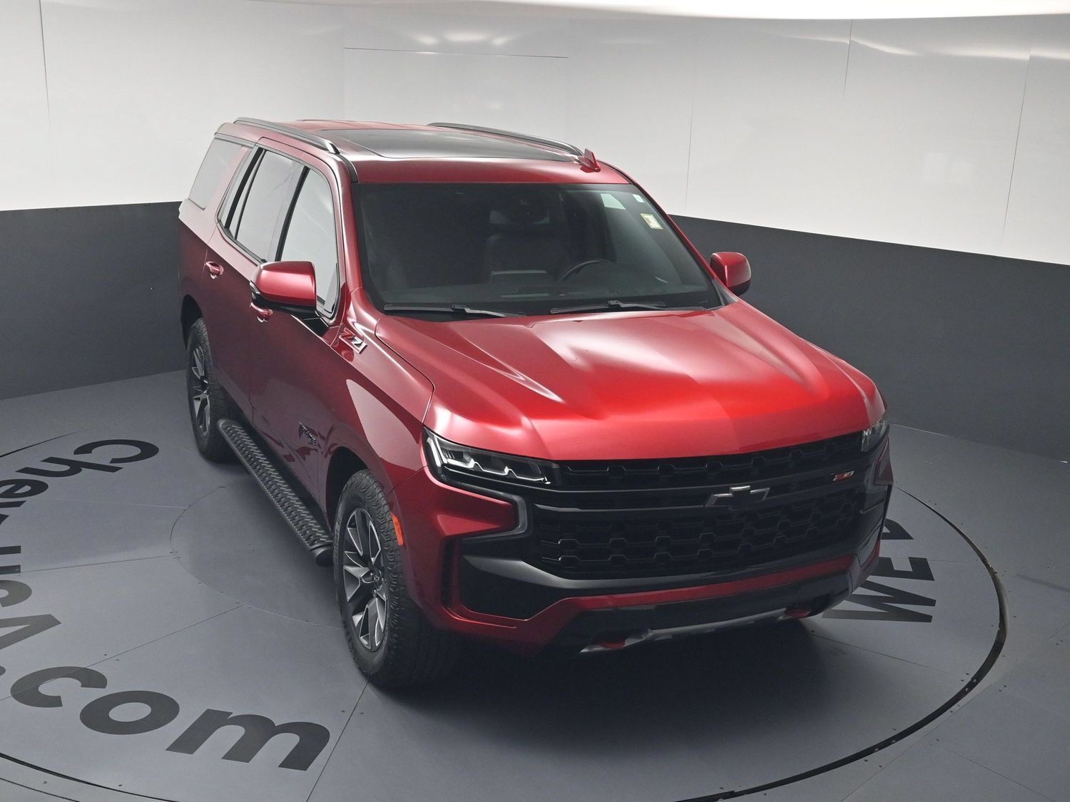 Used 2023 Chevrolet Tahoe Z71 w/ Z71 Off-Road Package AWD/4WD image 31
