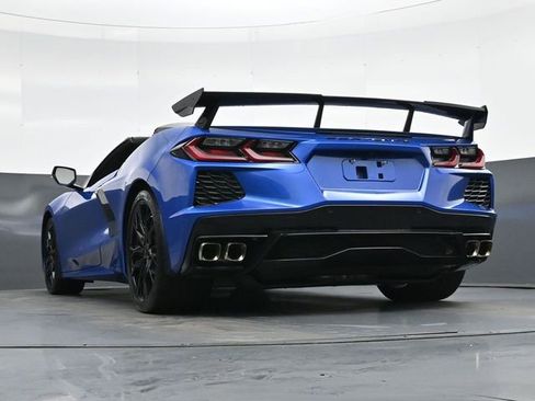 Used 2023 Chevrolet Corvette Stingray Preferred Conv w/ 2LT image 35
