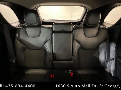 Used 2020 Jeep Cherokee Latitude Plus w/ Comfort/Convenience Group image 25