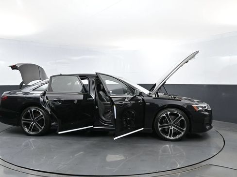 New 2026 Audi A8 L 3.0T AWD/4WD image 33