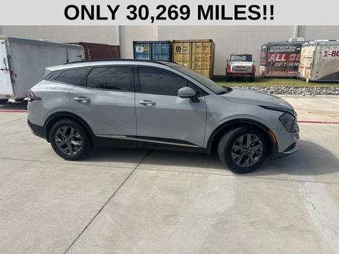 Used 2024 Kia Sportage SX FWD image 2