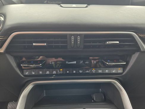 Certified 2025 MAZDA CX-90 Plug-In Hybrid w/ Premium Plus AWD/4WD image 19