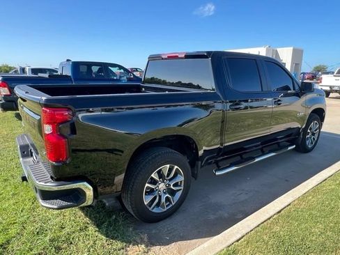 Used 2026 Chevrolet Silverado 1500 LT RWD image 6