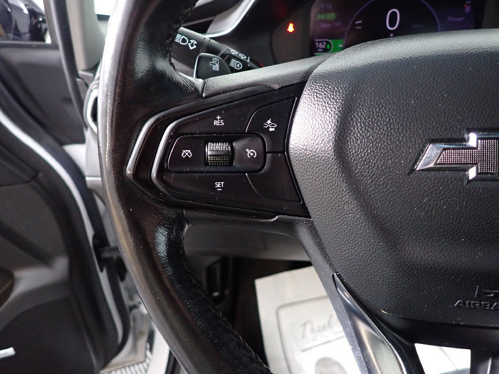 Used 2022 Chevrolet Bolt LT w/ Infotainment Package FWD image 29