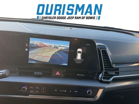 Used 2023 Kia Sportage EX image 19