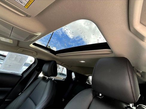 Certified 2024 MAZDA CX-30 AWD 2.5 S w/ Preferred Package image 12