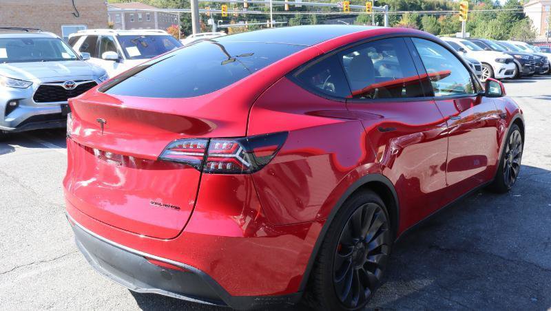 Used 2023 Tesla Model Y Performance AWD/4WD image 7