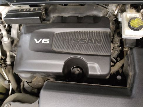 Used 2019 Nissan Pathfinder SV image 30