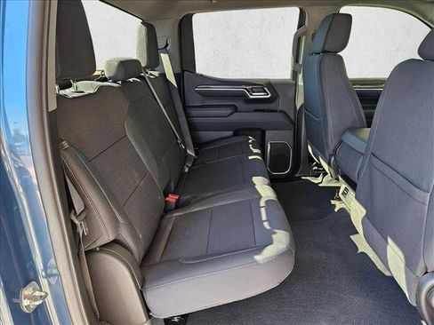 Used 2024 Chevrolet Silverado 1500 LT image 22