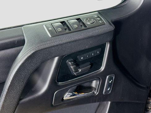 Used 2018 Mercedes-Benz G 550 image 23