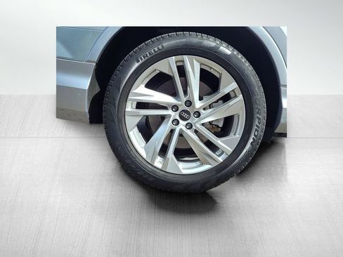 Used 2022 Audi Q7 3.0T Premium Plus AWD/4WD image 5