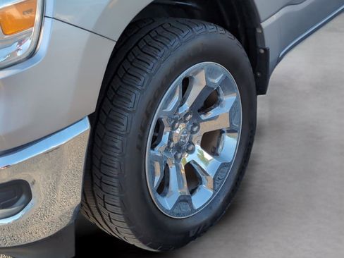 Used 2019 RAM 1500 Big Horn AWD/4WD image 35