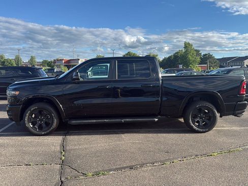 Used 2025 RAM 1500 Big Horn AWD/4WD image 3