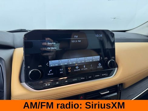 Used 2023 Nissan Rogue Platinum w/ Platinum Premium Package image 17