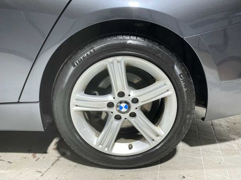 Used 2014 BMW 320i xDrive Sedan AWD/4WD image 8