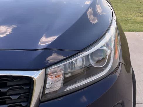 Used 2019 Kia Sedona EX FWD image 24