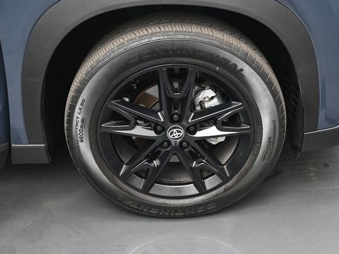 Certified 2024 Toyota Grand Highlander Platinum image 43