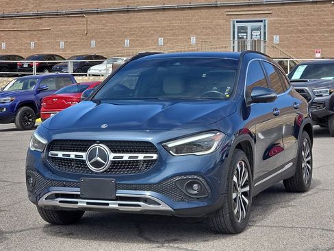 Used 2021 Mercedes-Benz GLA 250 GLA 250 w/ Premium Package image 1