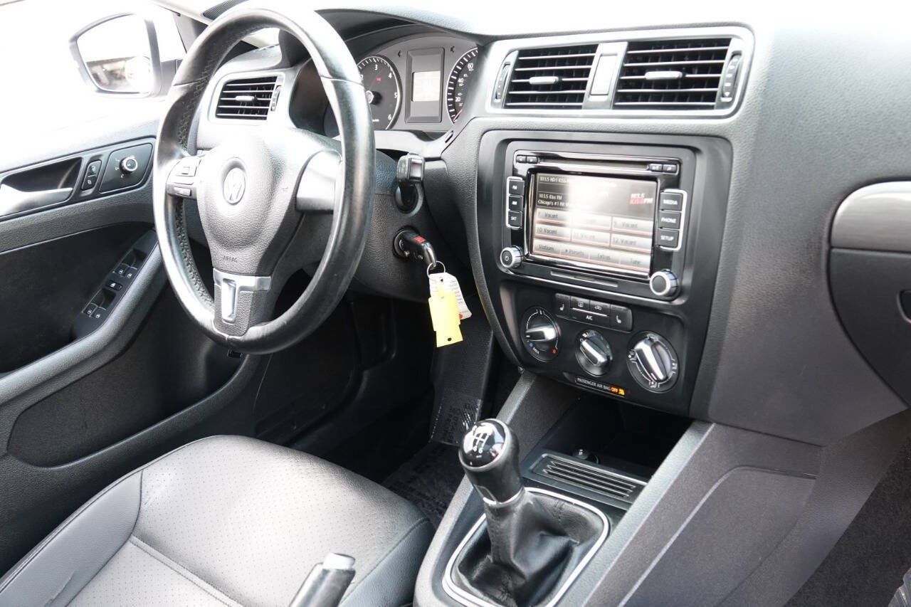 Used 2014 Volkswagen Jetta TDI FWD image 77