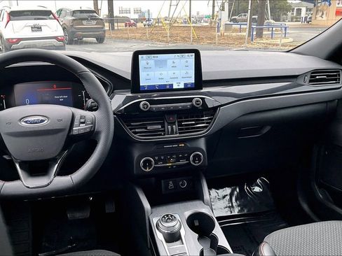 Used 2025 Ford Escape ST-Line AWD/4WD image 9