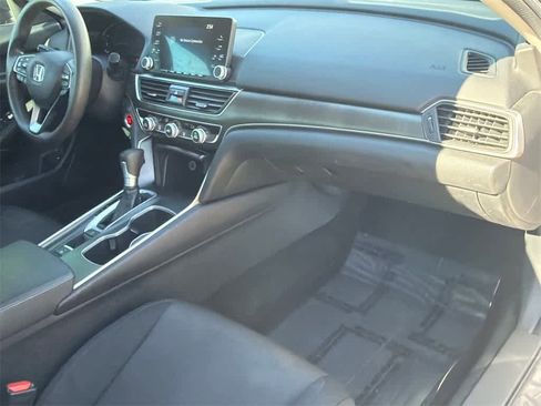 Used 2019 Honda Accord LX image 13