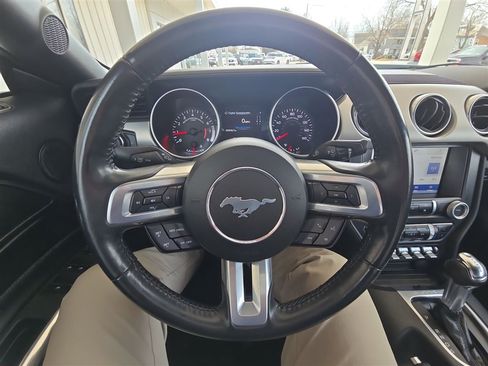 Used 2023 Ford Mustang Premium image 11