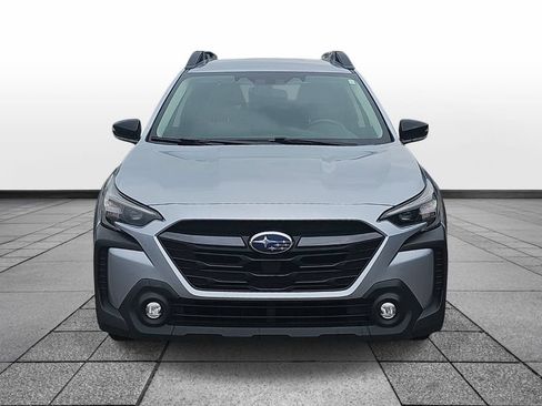 Used 2023 Subaru Outback Premium AWD/4WD image 2
