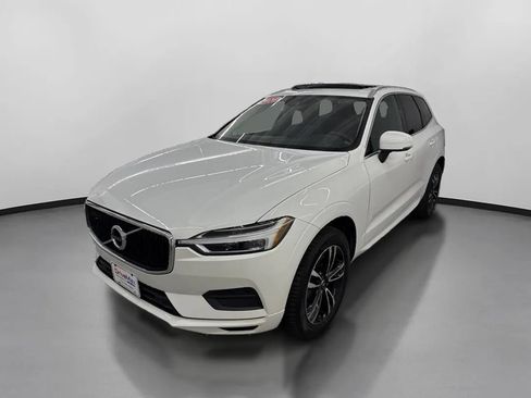 Used 2020 Volvo XC60 T6 Momentum AWD/4WD image 4