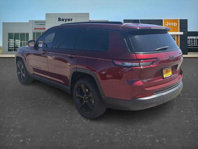 Used 2021 Jeep Grand Cherokee L Laredo AWD/4WD image 5