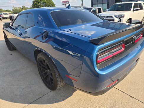 Used 2020 Dodge Challenger R/T Scat Pack w/ Dynamics Package image 8
