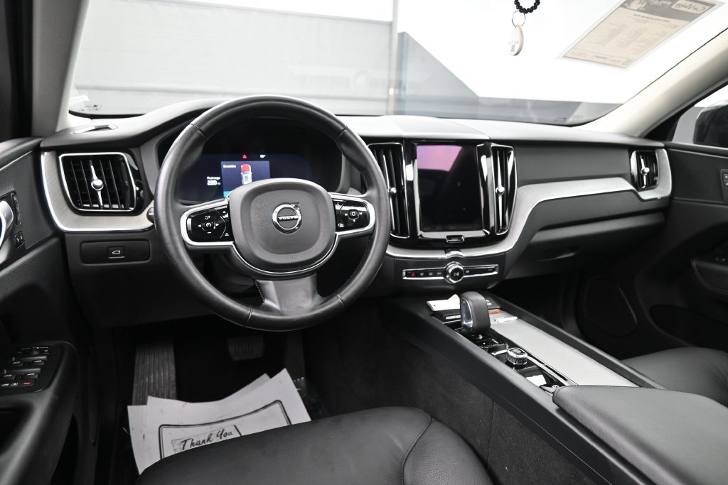 Used 2025 Volvo XC60 B5 Plus w/ Protection Package Premier AWD/4WD image 22