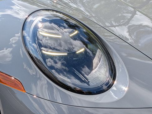 Certified 2026 Porsche 911 Carrera GTS RWD image 34