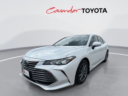 Used 2021 Toyota Avalon XLE w/ Moonroof Package