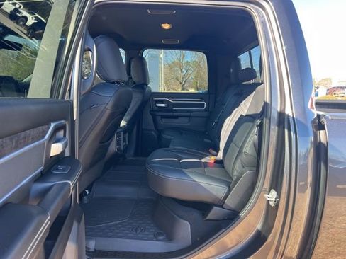 Used 2024 RAM 2500 Big Horn w/ Level 2 Equipment Group image 30