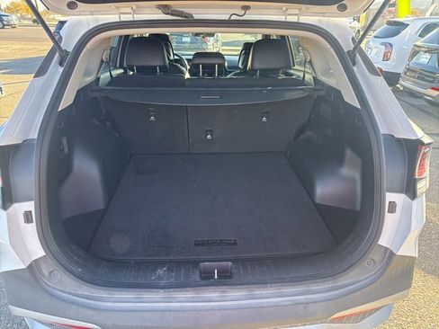 Used 2024 Kia Sportage EX image 13