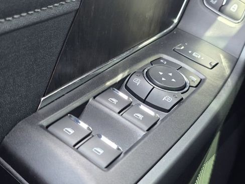 Used 2025 Ford F250 Lariat w/ Lariat Ultimate Package image 16