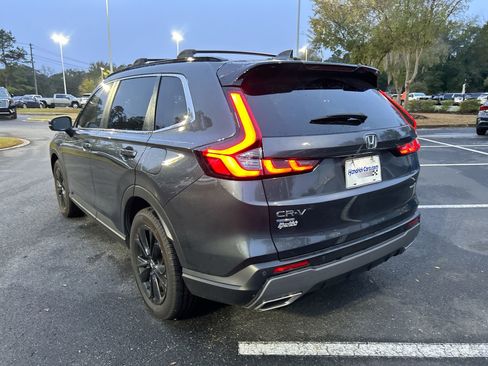 Used 2024 Honda CR-V Sport Touring image 7