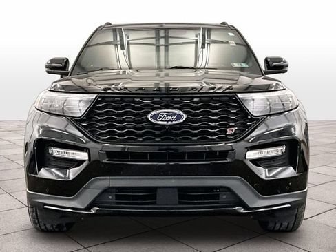Used 2021 Ford Explorer ST w/ Equipment Group 401A AWD/4WD image 3