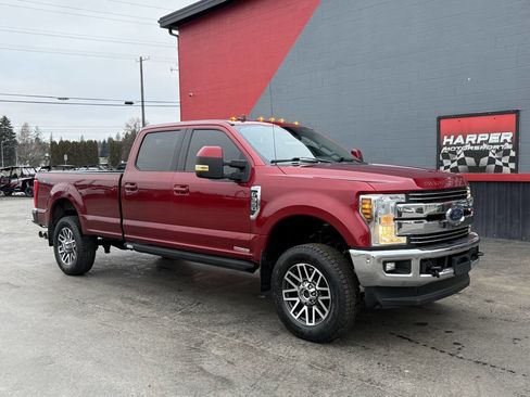 Used 2019 Ford F350 Lariat w/ Lariat Value Package image 1