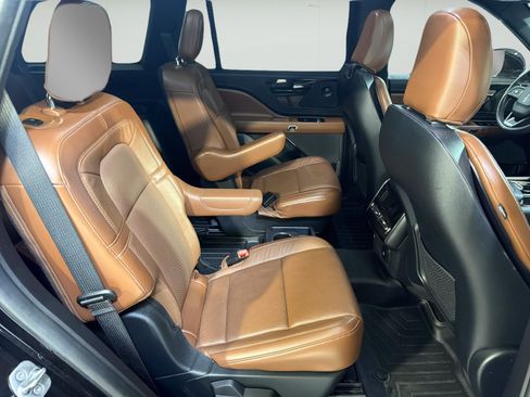 Used 2021 Lincoln Aviator Reserve w/ Equipment Group 201A RWD image 19