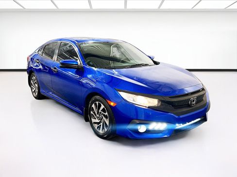 Used 2017 Honda Civic EX image 3