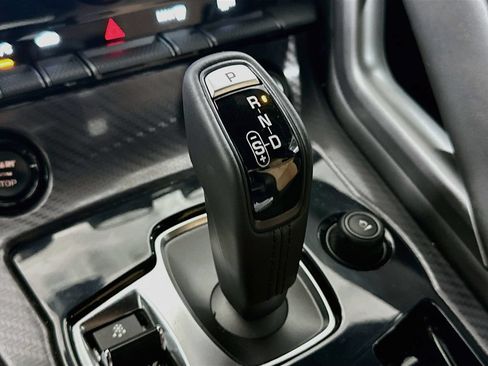 Used 2016 Jaguar F-TYPE R AWD/4WD image 18