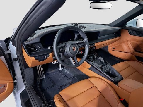 Certified 2026 Porsche 911 Carrera 4 GTS AWD/4WD image 4