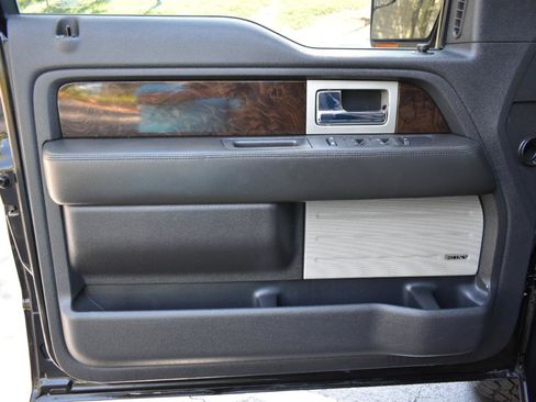 Used 2014 Ford F150 Platinum AWD/4WD image 31